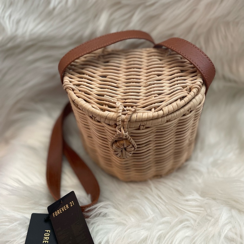 Beige beach basket bag